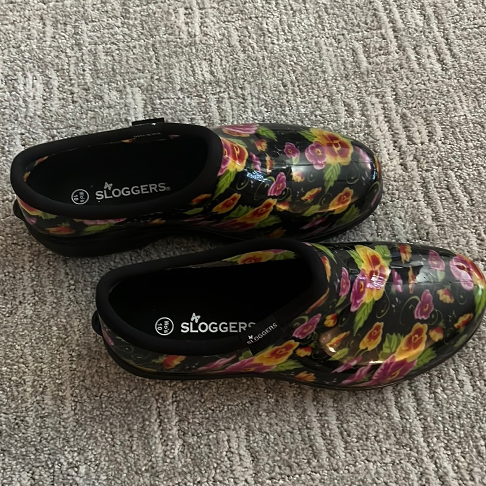 Women's Sloggers Sz 10